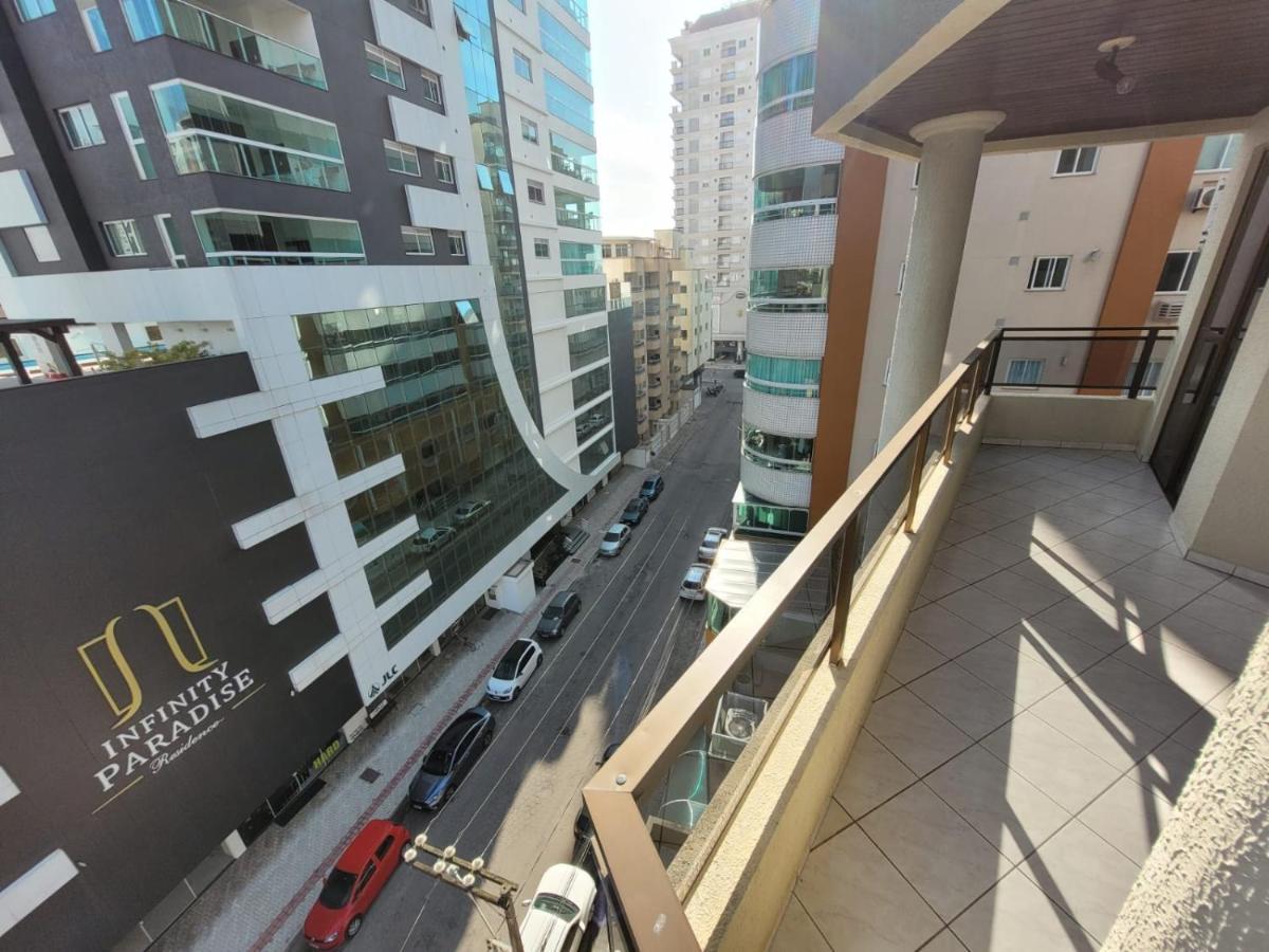 Apartamento 200 Metros Da Praia 03 Quartos Com Ar Condicionado - Meia Praia - Itapema Esterno foto