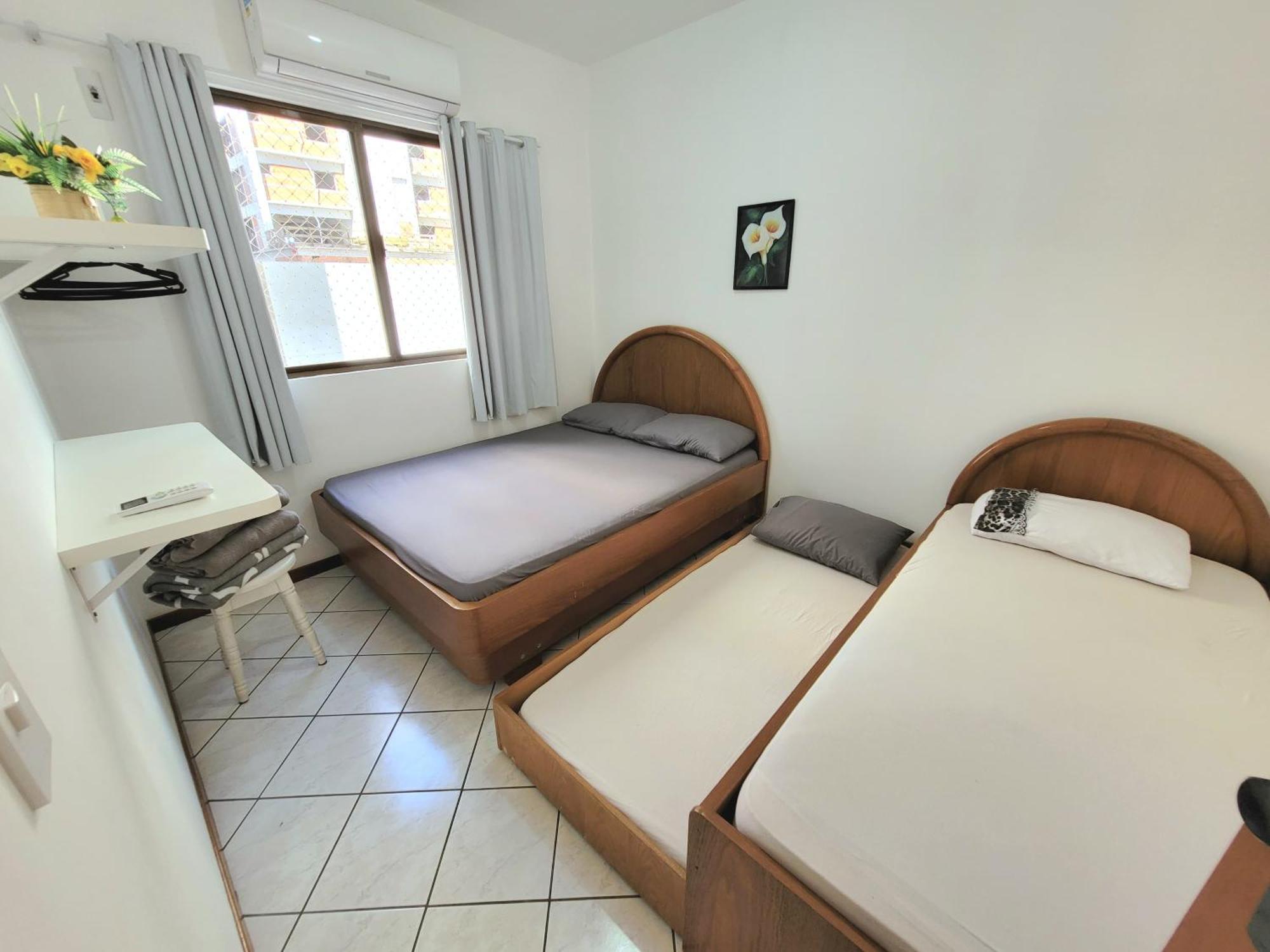 Apartamento 200 Metros Da Praia 03 Quartos Com Ar Condicionado - Meia Praia - Itapema Esterno foto